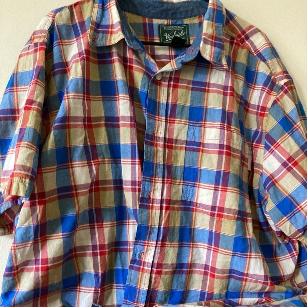Mens Vintage Woolrich Red Yellow Blue Plaid Button Down Outdoor Shirt